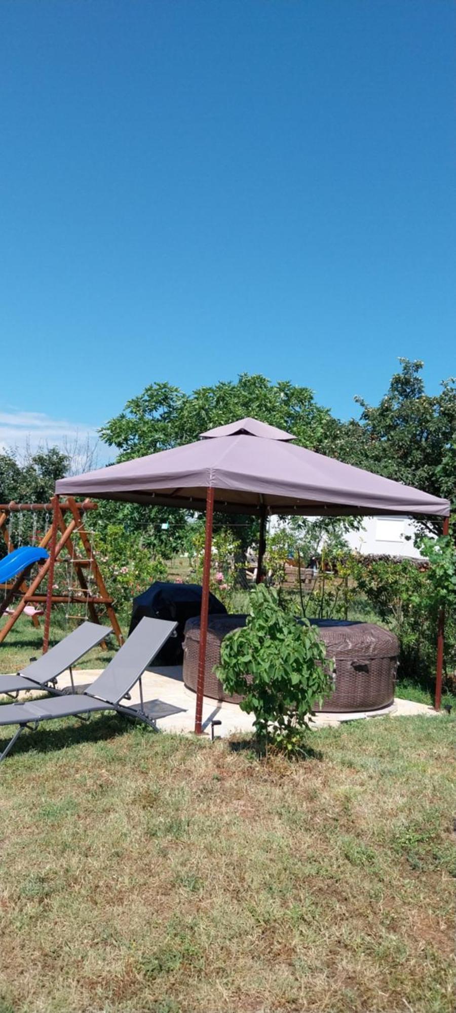 Vila Dubravka - Schoen Und Komfortabel Inmitten Von Olivenbaeumen Und Weinbergen Mit Whirlpool Valtura エクステリア 写真