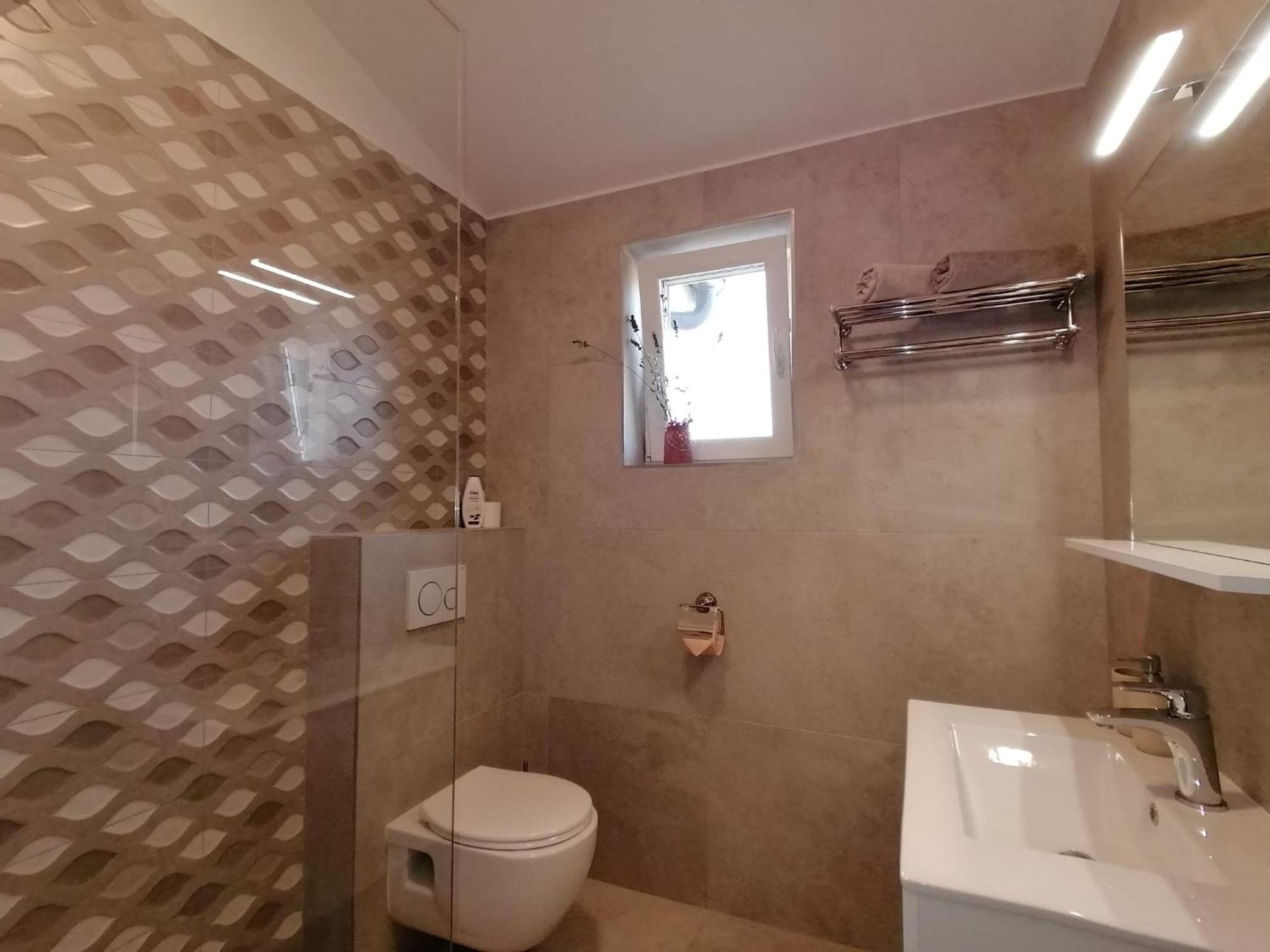 Vila Dubravka - Schoen Und Komfortabel Inmitten Von Olivenbaeumen Und Weinbergen Mit Whirlpool Valtura エクステリア 写真